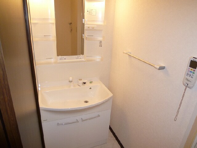 コンフォートテクノⅢの物件内観写真