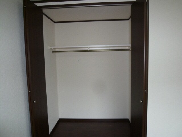 コンフォートテクノⅢの物件内観写真