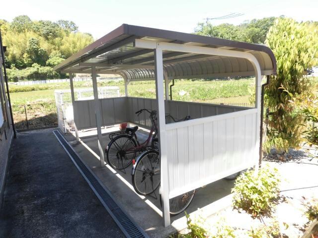 ウォームリブの物件外観写真