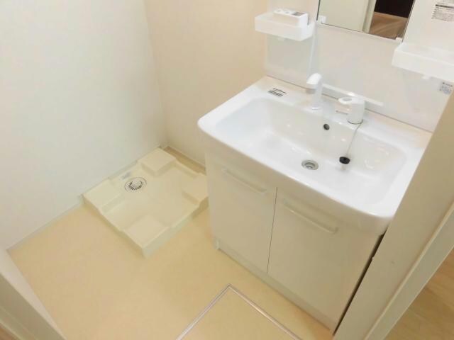 サンハイツ北六甲六番館の物件内観写真