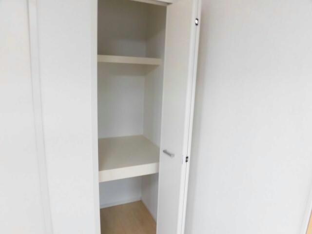 サンハイツ北六甲六番館の物件内観写真