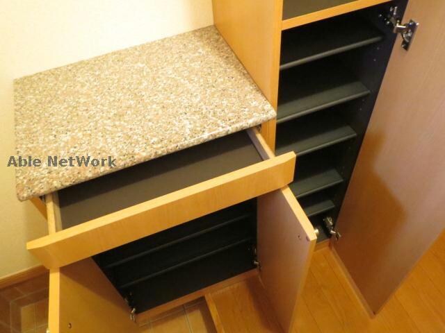 レクサスＢの物件内観写真