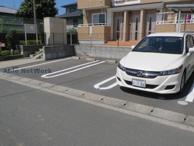 ウエストヒルズの物件外観写真