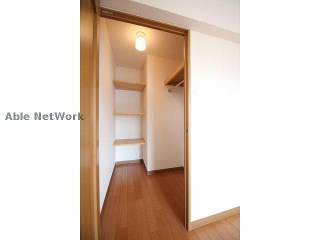 Ｖｉａ　Ｌａｔｔｅａの物件内観写真