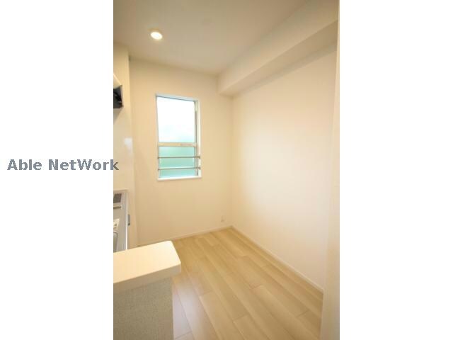 メゾン八番館の物件内観写真