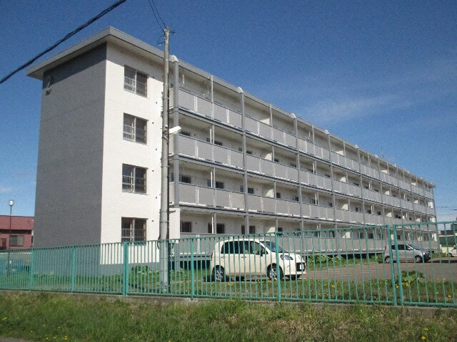 Ｐｅａｃｅ　Ｒｏｏｍ　Ｂの物件外観写真