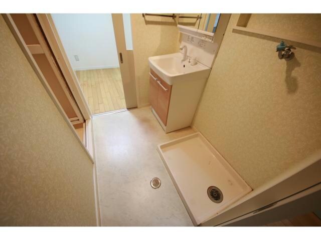 Ｐｅａｃｅ　Ｒｏｏｍ　Ｂの物件内観写真