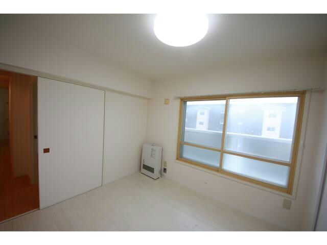 Ｐｅａｃｅ　Ｒｏｏｍ　Ｂの物件内観写真