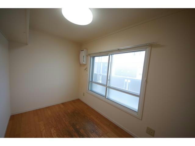 Ｐｅａｃｅ　Ｒｏｏｍ　Ｂの物件内観写真