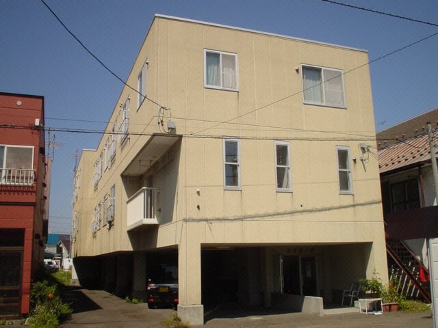 第５邦人館の物件外観写真