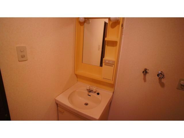 ＷＩＮＧの物件内観写真