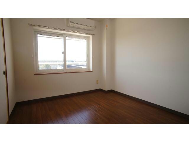 ＷＩＮＧの物件内観写真