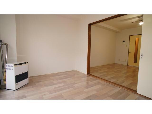 エルドラード恵庭の物件内観写真