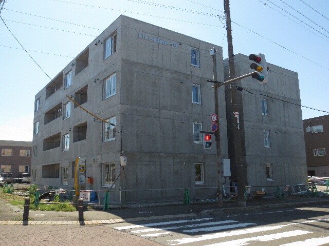 ライフライン１９の物件外観写真