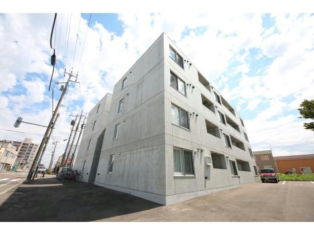 ライフライン１９の物件外観写真