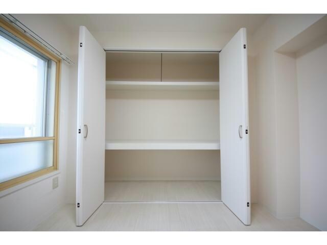 Ｐｅａｃｅ　Ｒｏｏｍ　Ｂの物件内観写真