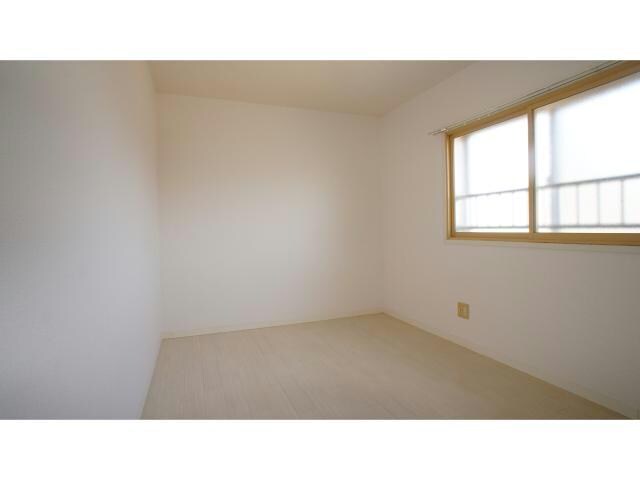 Ｐｅａｃｅ　Ｒｏｏｍ　Ｂの物件内観写真