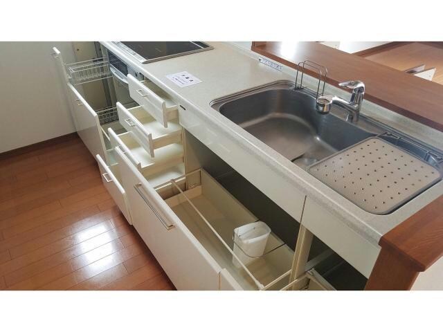 ポレスター春日公園の物件内観写真