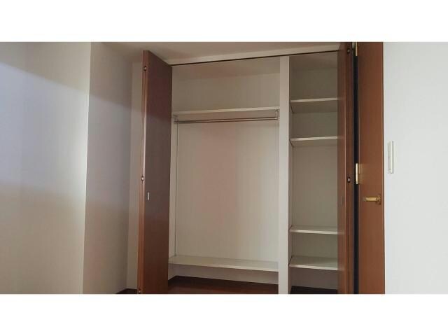 ポレスター春日公園の物件内観写真