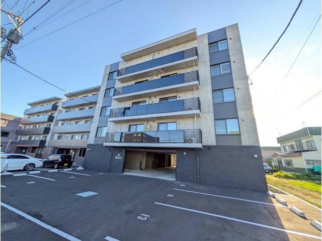 WELL BRIGHT朝日 RESIDENCEの物件外観写真