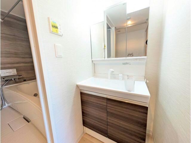 WELL BRIGHT朝日 RESIDENCEの物件内観写真