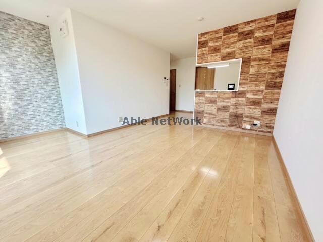 アベニール南鷹尾の物件内観写真