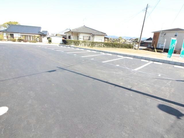 クリアフォレストⅧ番館の物件外観写真