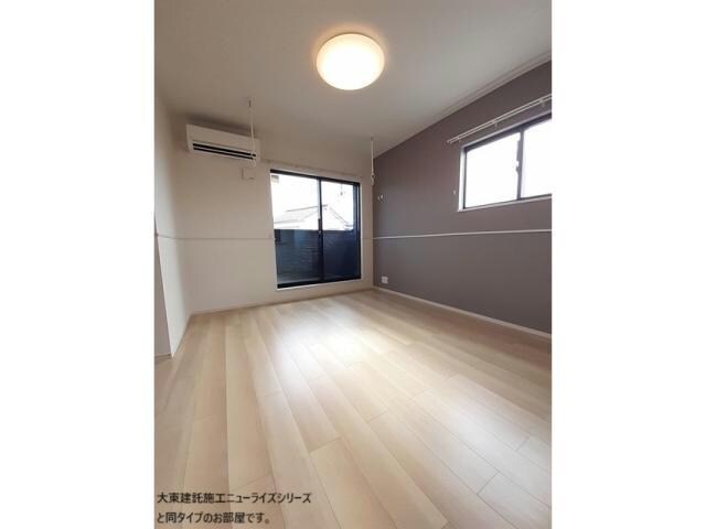 糸久レジデンス龍野　弐番館の物件内観写真