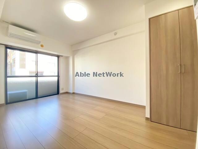 メイン新屋敷の物件内観写真