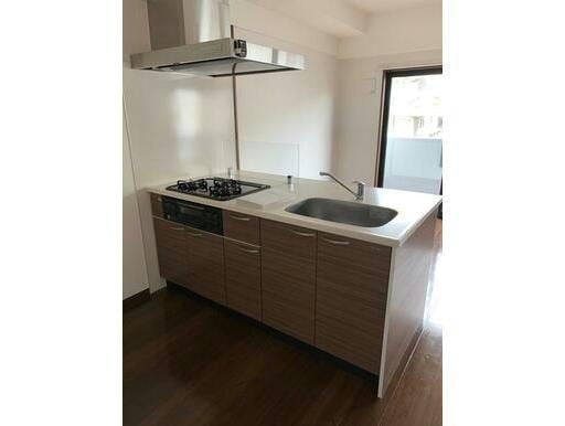 グランパーク国府の物件内観写真