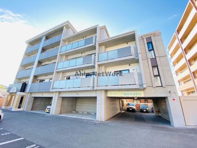 ベリーマンション出水の物件外観写真