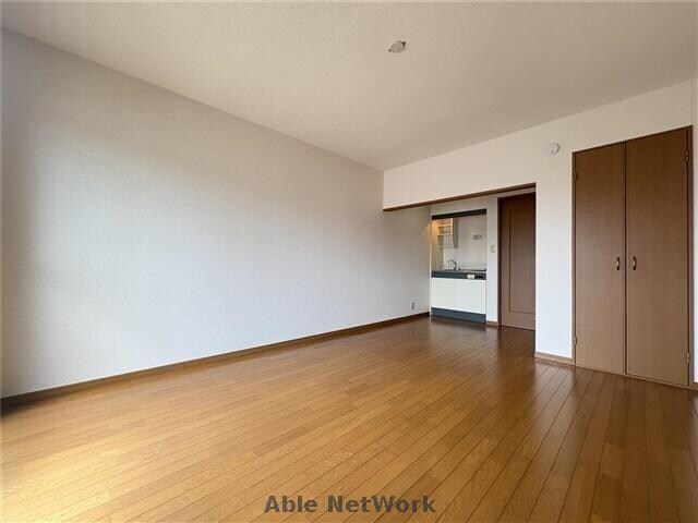 パレット新屋敷の物件内観写真