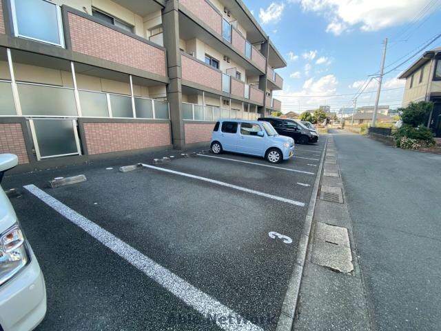 レジデンスNAKAMURAの物件外観写真