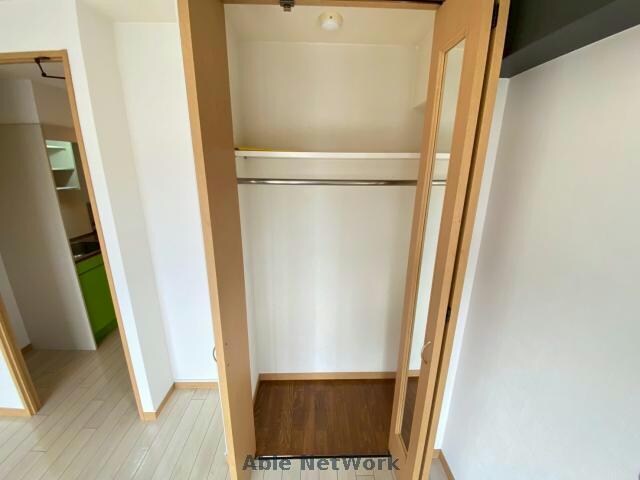 自治会館入口 徒歩3分 6階の物件内観写真