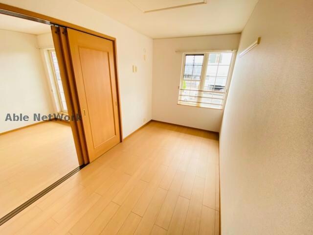 インターチェンジ前 徒歩1分 2階の物件内観写真