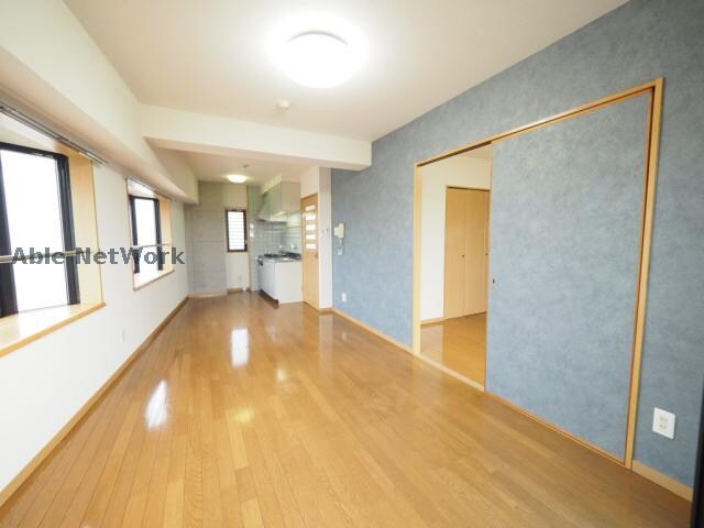 自衛隊前 徒歩2分 6階の物件内観写真