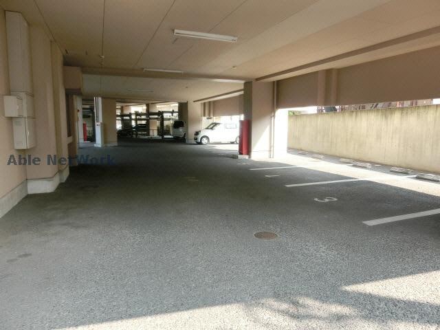 自衛隊前 徒歩2分 7階の物件外観写真