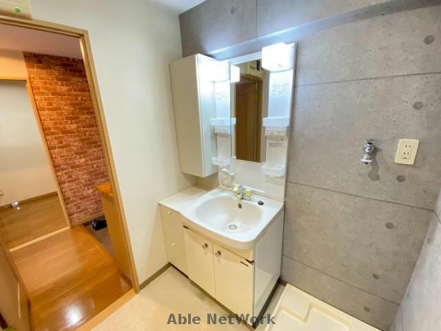 自衛隊前 徒歩2分 7階の物件内観写真