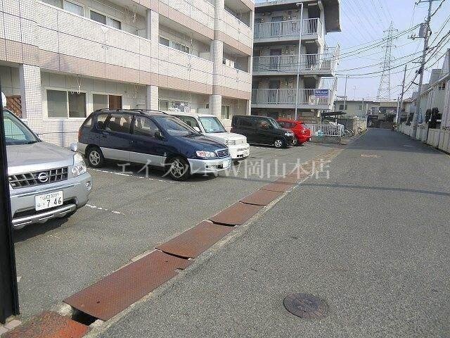 パープルメゾンの物件外観写真