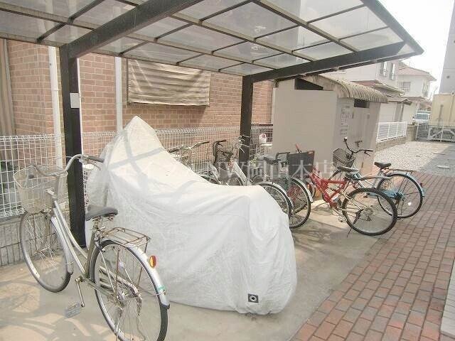 パープルメゾンの物件外観写真