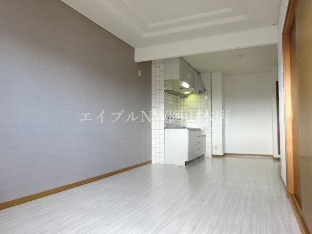 パープルメゾンの物件内観写真