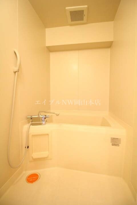 コロニアルリビング西島田ウエストタワーの物件内観写真