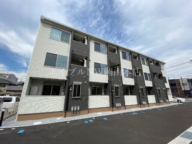 エテルノ・ベルの物件外観写真