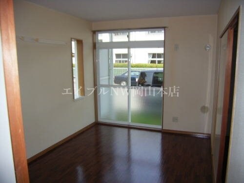 ニューシティＭＴの物件内観写真