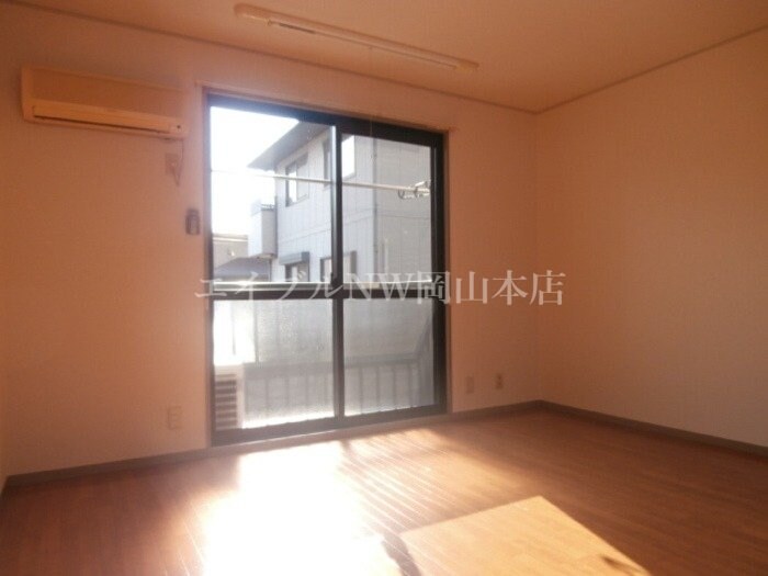 ナウ・ビラージュの物件内観写真