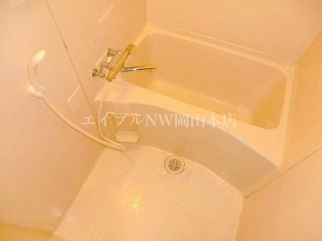 アジュール下中野の物件内観写真