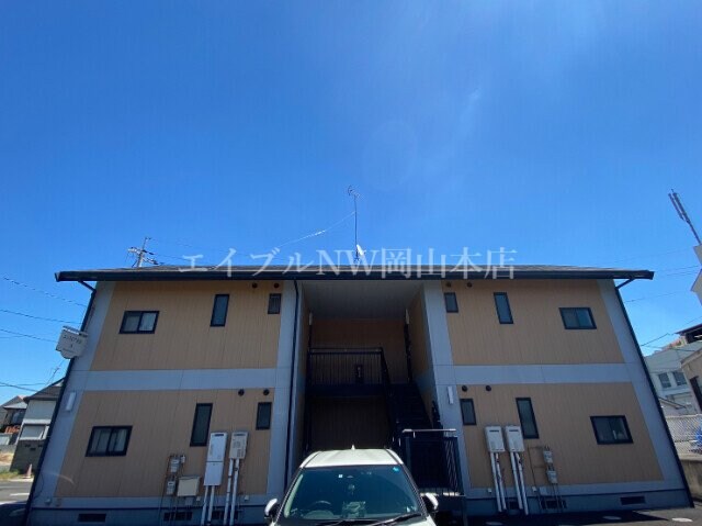 エントピア小山　Ａの物件外観写真