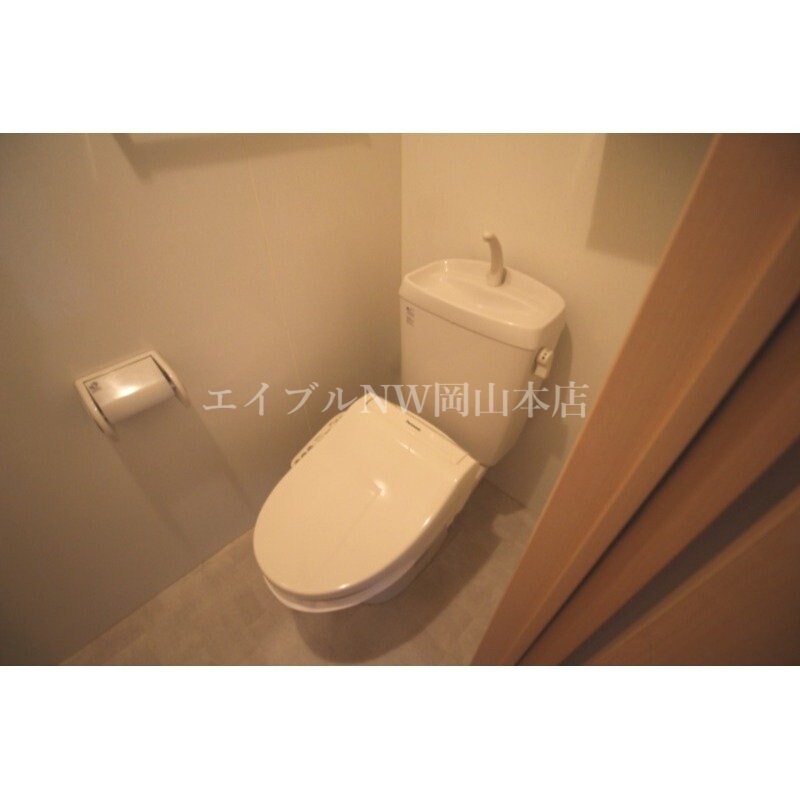 リビングタウン豊成Ｂ棟の物件内観写真