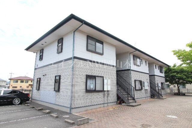 ガーデンハイツ福島Ｄ棟の物件外観写真