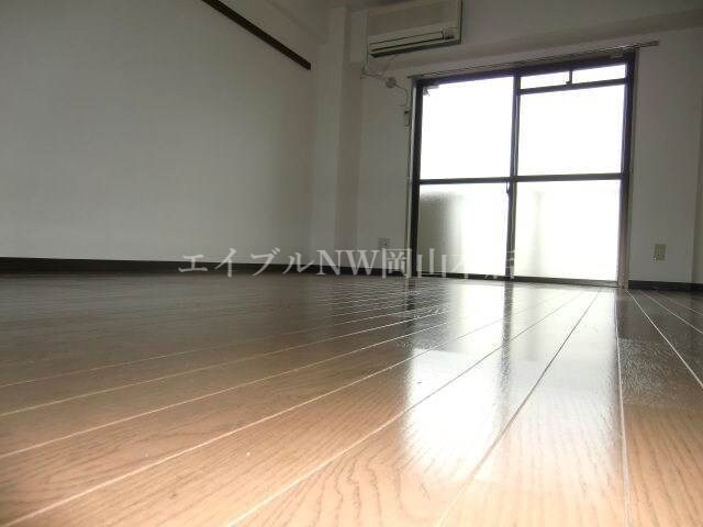 アジュール下中野の物件内観写真